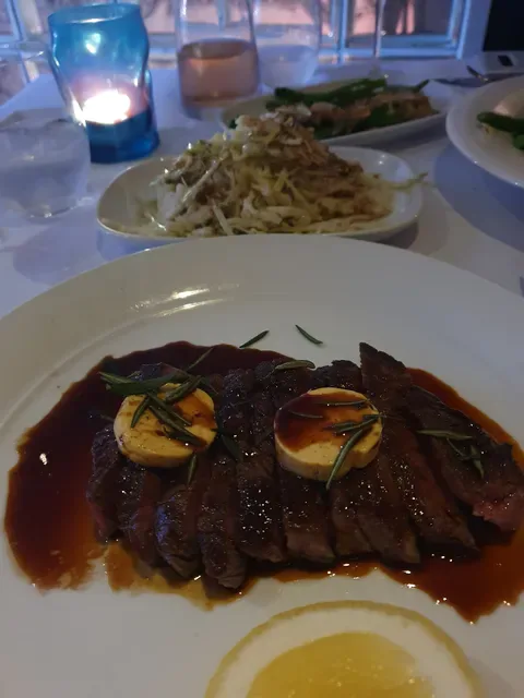 de Vine Food & Wine