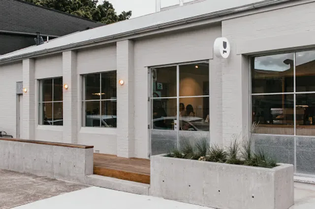 Deluca Coffee