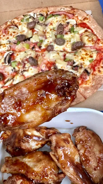Deluxe Gourmet Pizza Cronulla