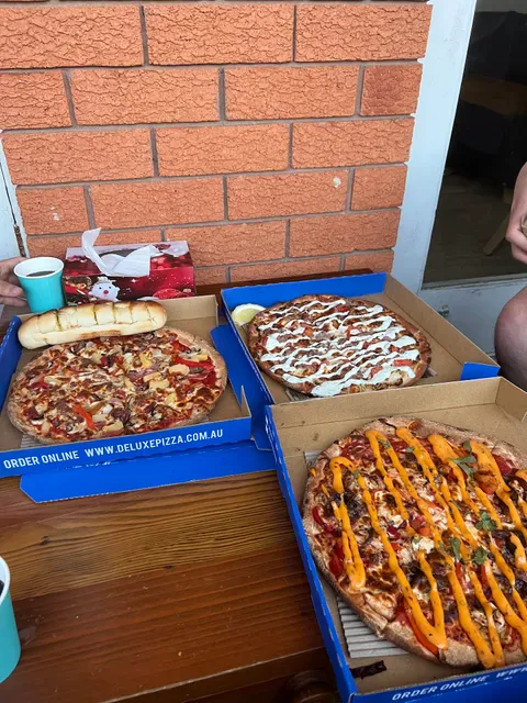 Deluxe Gourmet Pizza Cronulla