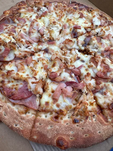 Deluxe Gourmet Pizza Cronulla