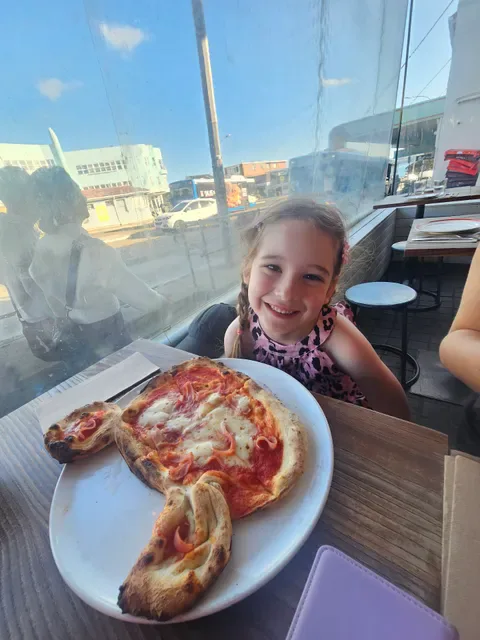 Di Napoli Pizzeria