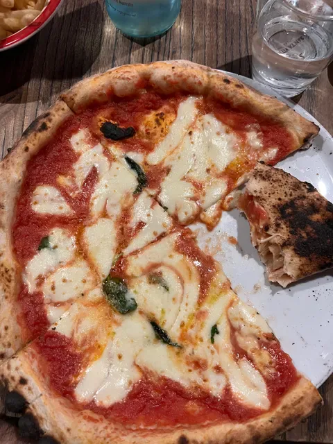 Di Napoli Pizzeria