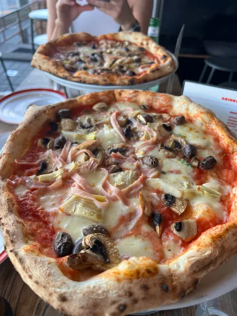 Di Napoli Pizzeria