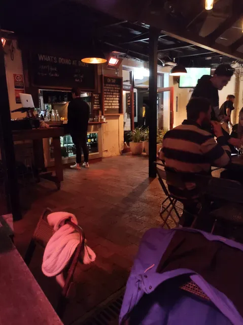 DiCK's Hotel Balmain