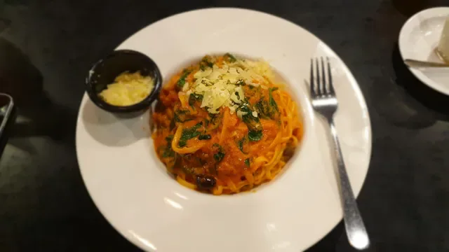 Dine and Dezerts