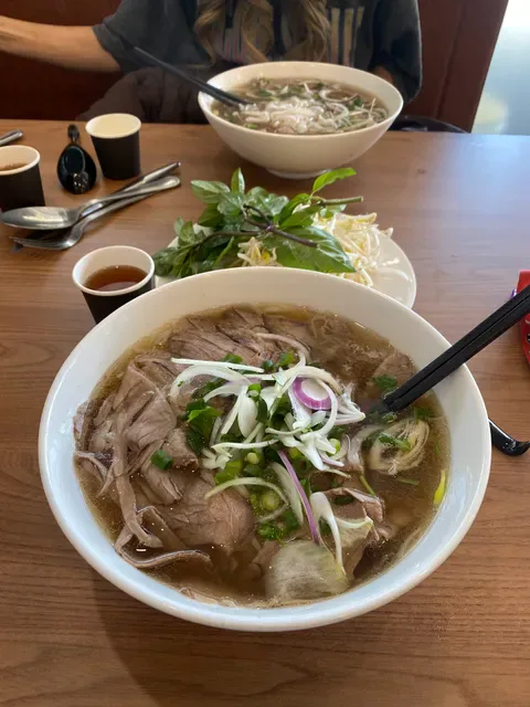 DJ Vietnamese Pho