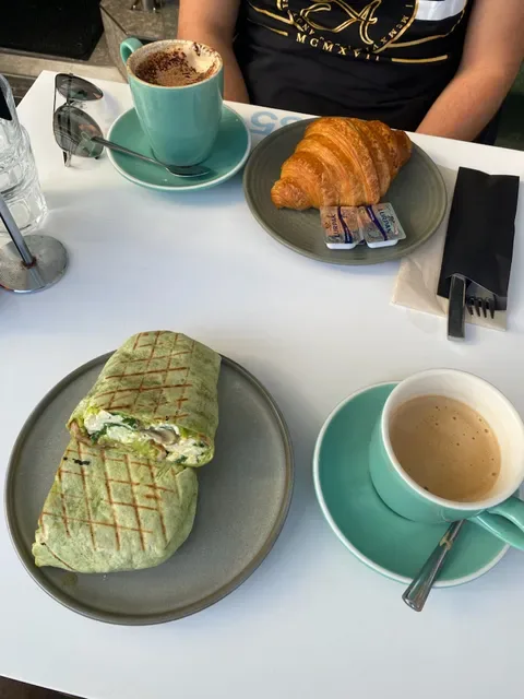 Dolcini Cafe