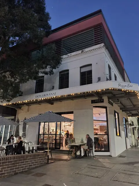 Don Giovanni Pizza Bar - Pizza Restaurant - Pizza Shop