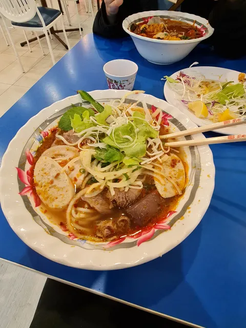Dong Ba Restaurant