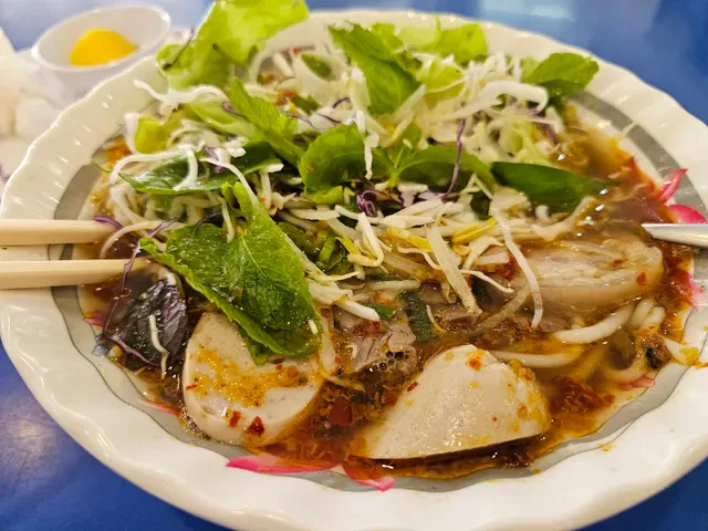 Dong Ba Restaurant