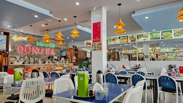 Dong Ba Restaurant