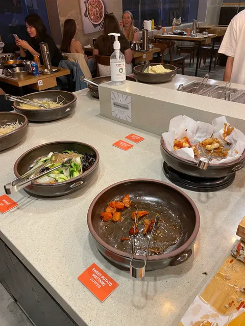 Dookki Sydney - 두끼 떡볶이 - Korean Tteokbokki Hotpot Buffet (All You Can Eat!)