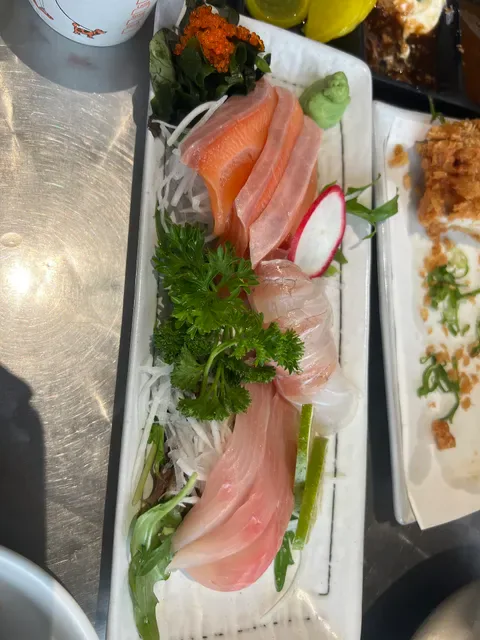 Dotori Fresh Sushi & Roll Lidcombe