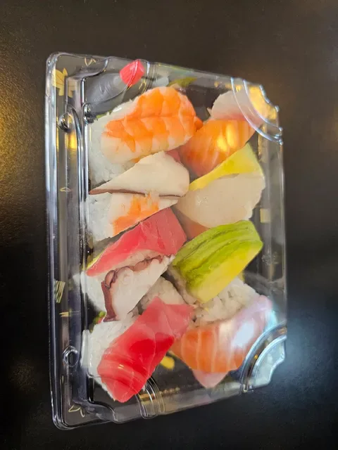 Dotori Fresh Sushi & Roll Lidcombe