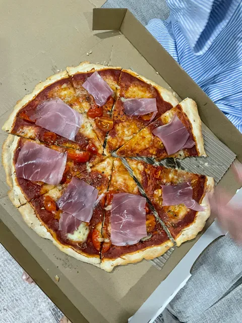Doughboy Pizza North Bondi