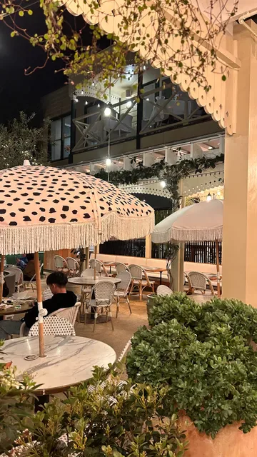 Doyles on the Beach Restaurant