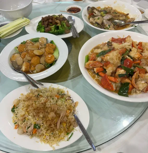 Dragon Bowl Seafood Restaurant
