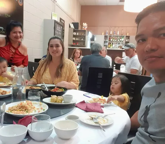 Dragon Bowl Seafood Restaurant