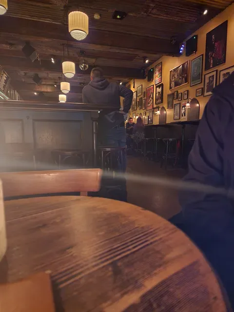 Earl's Juke Joint