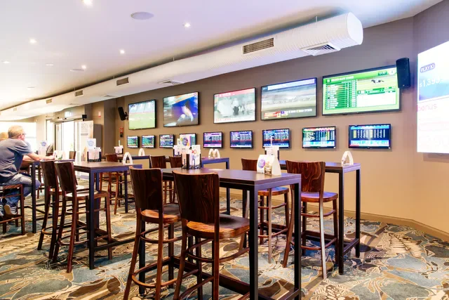 Eastern Creek Tavern