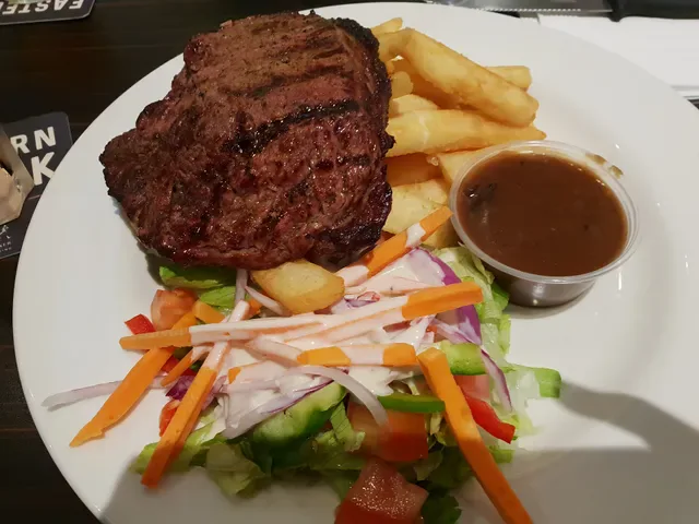 Eastern Creek Tavern