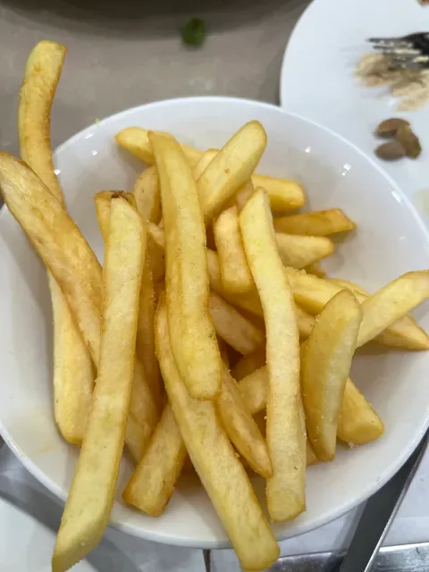 El Khayal Lebanese Restaurant