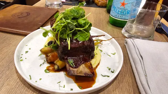 SCHNITI