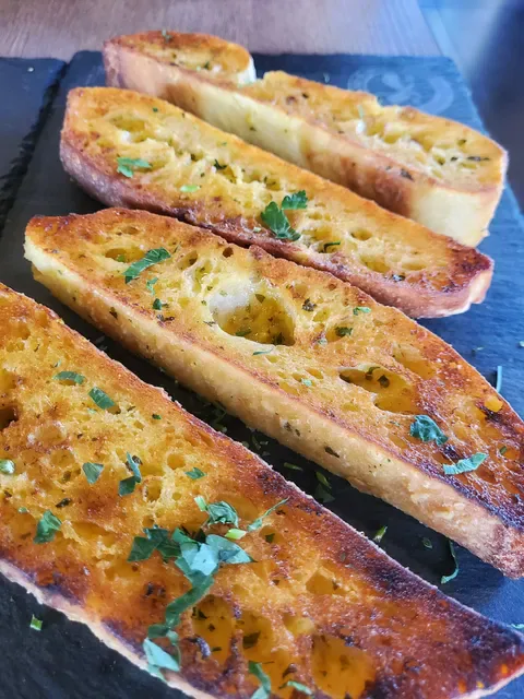 SCHNITI
