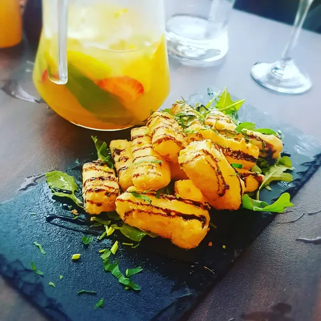 Elements Bar and Grill Pyrmont