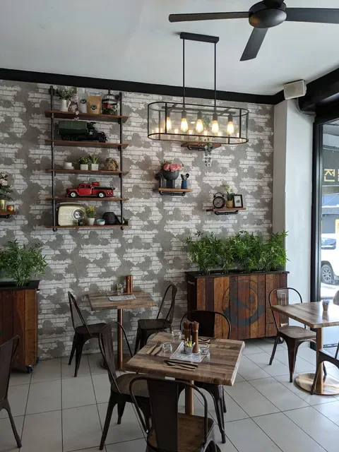 Elements Espresso Bar