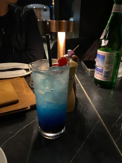 Elements Bar and Grill Walsh Bay