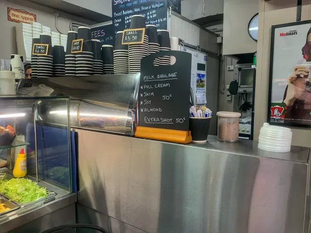 Elouera Take Away