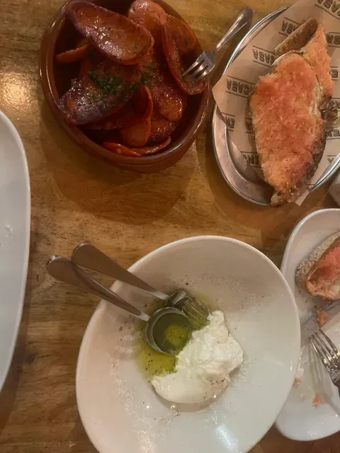 Encasa Restaurant