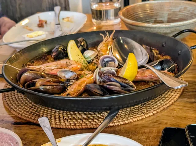 Encasa Restaurant