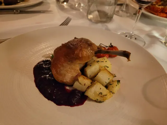 Entrata Restaurant