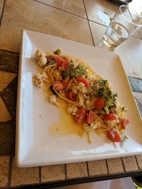 Entrata Restaurant