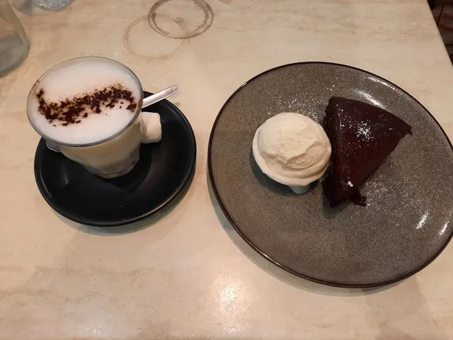 Envy Deli Cafe