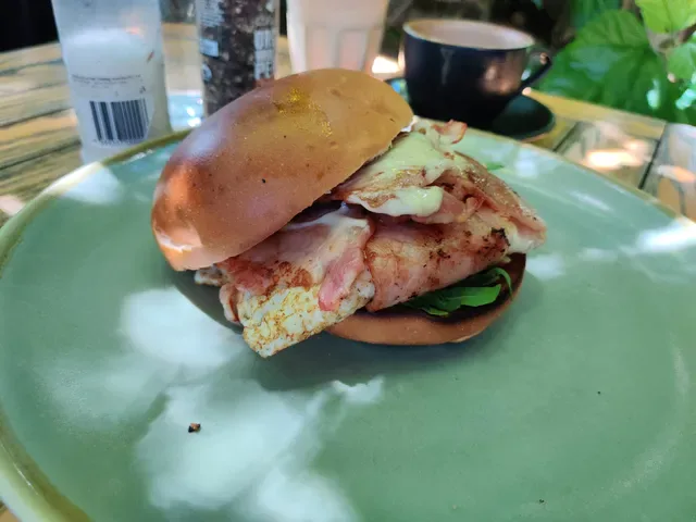 Envy Deli Cafe