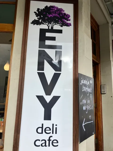 Envy Deli Cafe