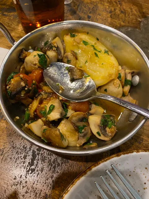 Enzo's Cucina Glenmore Park