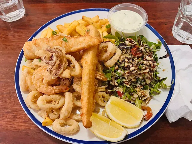 Eurobay Cafe Bar