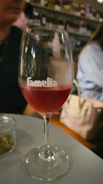 Famelia