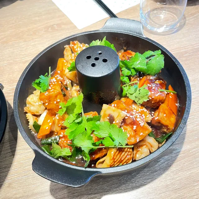 Fan Inn Modern Chinese Cuisine