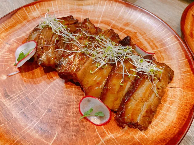 Fan Inn Modern Chinese Cuisine