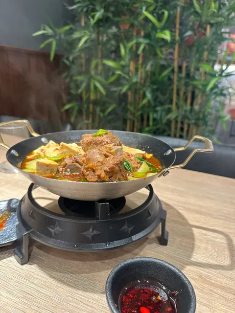 Fan Inn Modern Chinese Cuisine