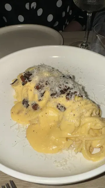Fauna Restaurant & Bar