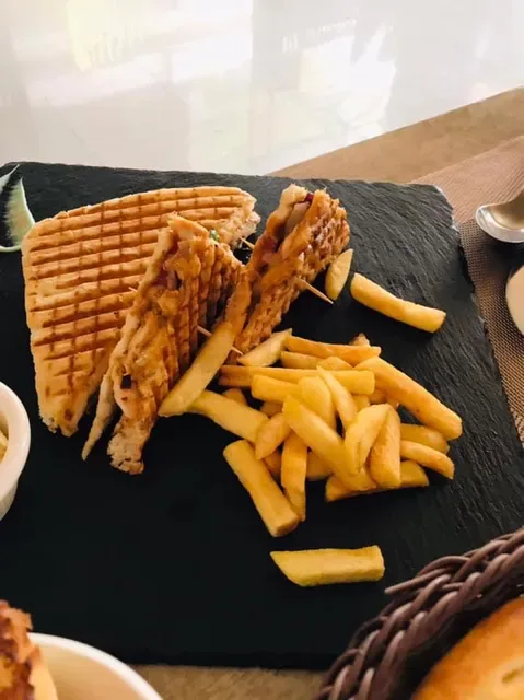 Finn & Co Cafe Springwood