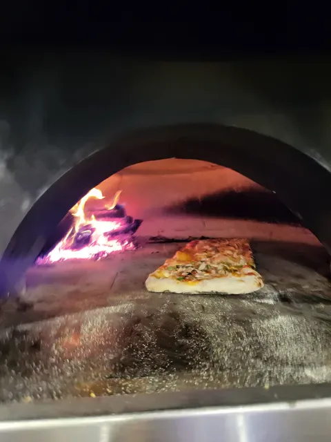 Fontina Woodfire Pizzeria