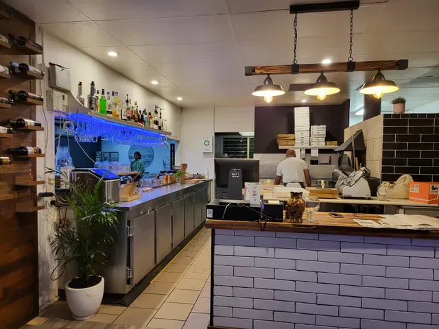 Fontina Woodfire Pizzeria